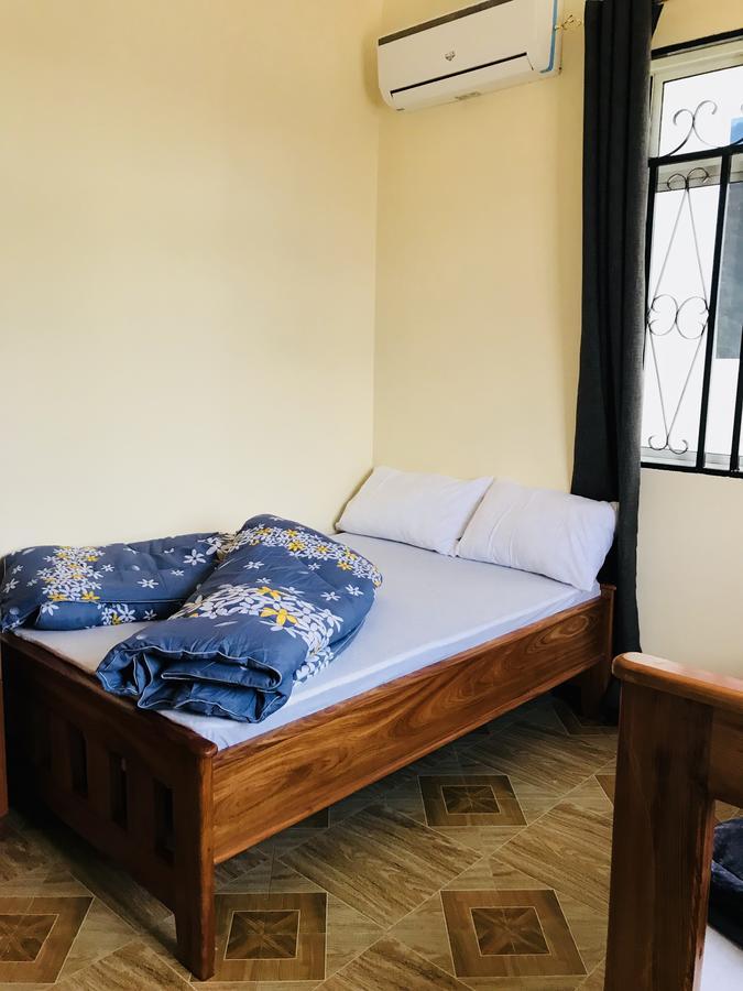 דאר א-סאלאם Chibuba Airport Accommodation מראה חיצוני תמונה