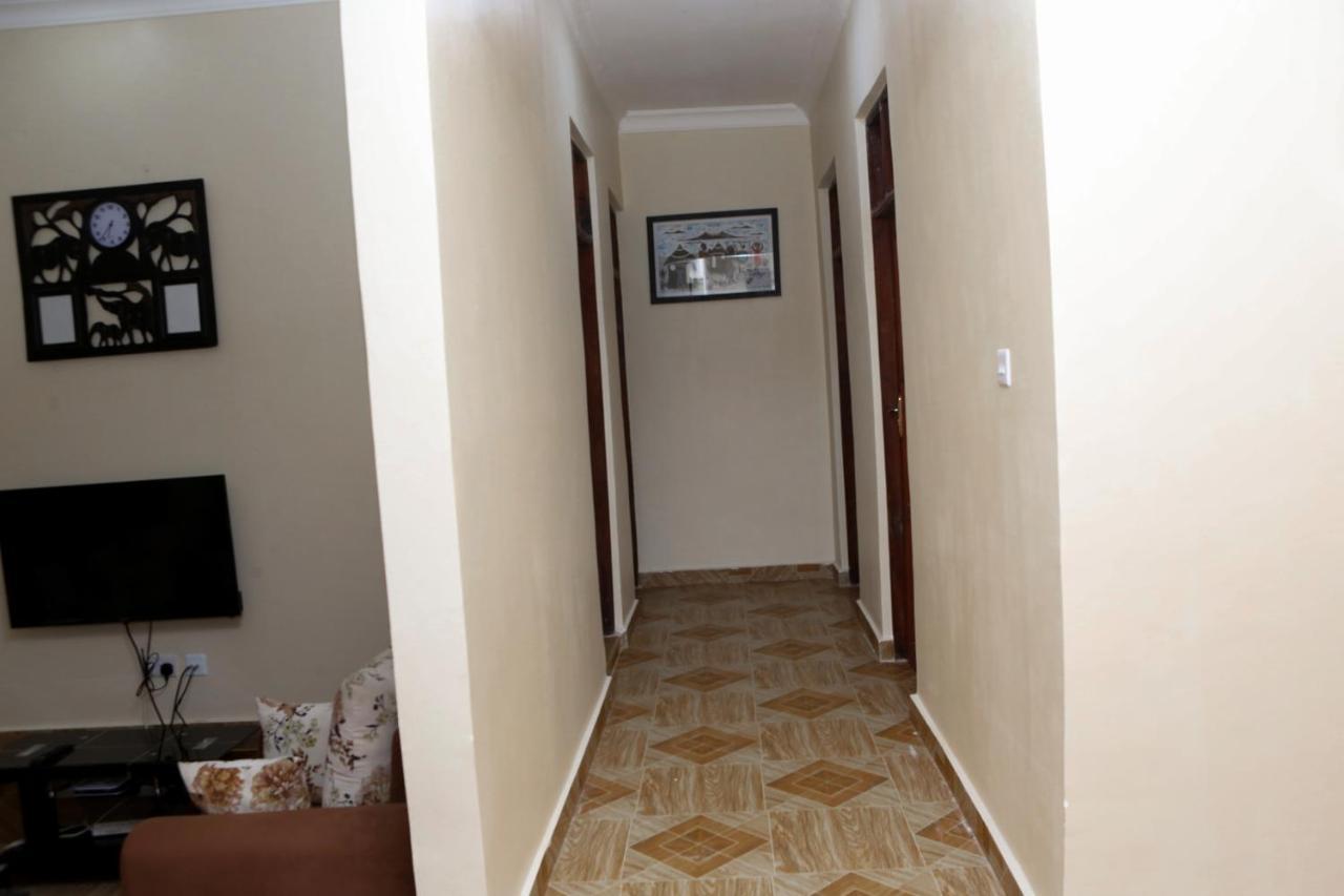דאר א-סאלאם Chibuba Airport Accommodation מראה חיצוני תמונה