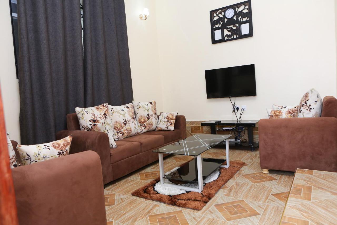 דאר א-סאלאם Chibuba Airport Accommodation מראה חיצוני תמונה