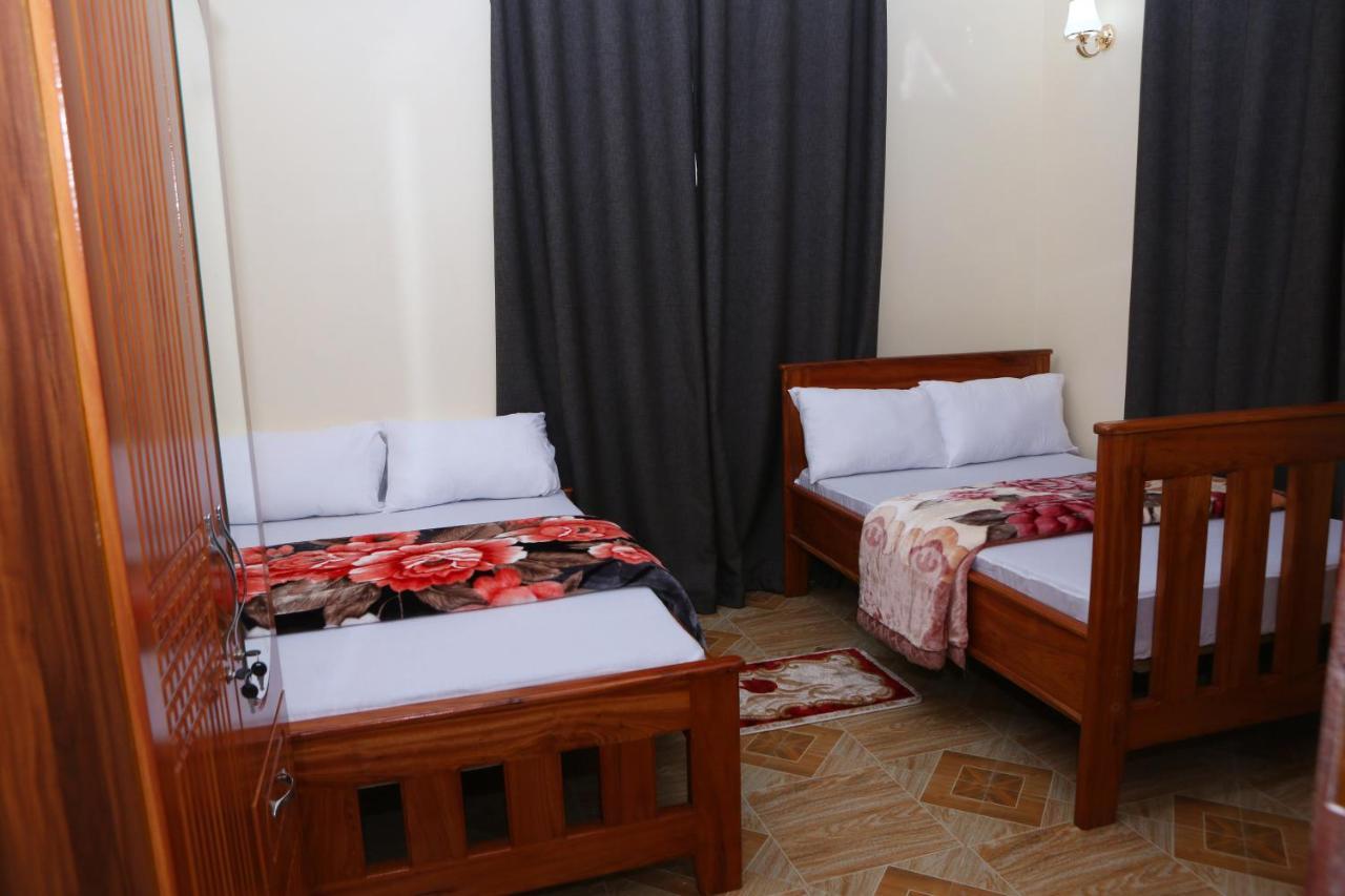 דאר א-סאלאם Chibuba Airport Accommodation מראה חיצוני תמונה