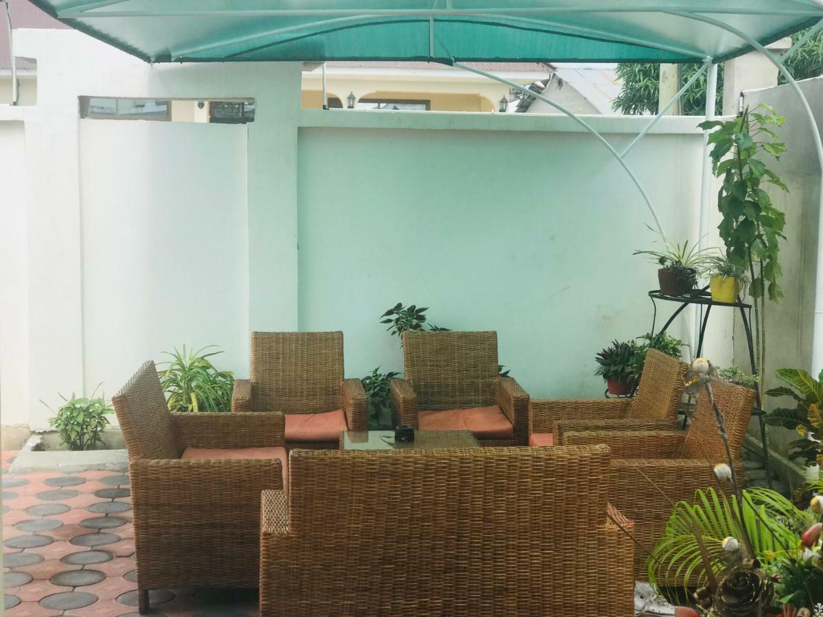 דאר א-סאלאם Chibuba Airport Accommodation מראה חיצוני תמונה